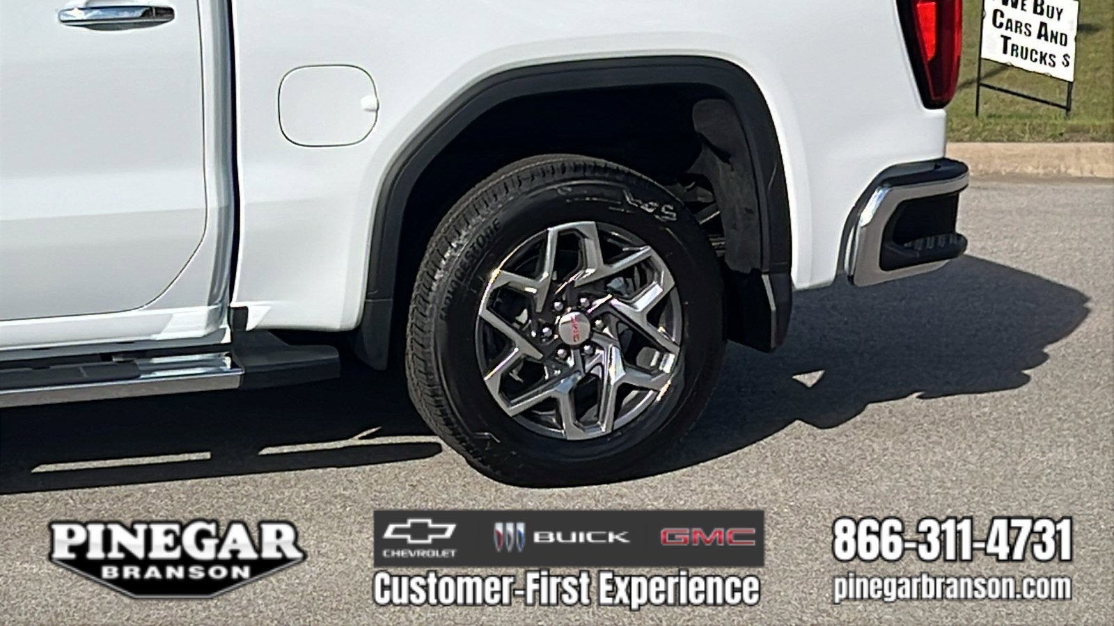 2026 GMC Sierra 1500 — detail view